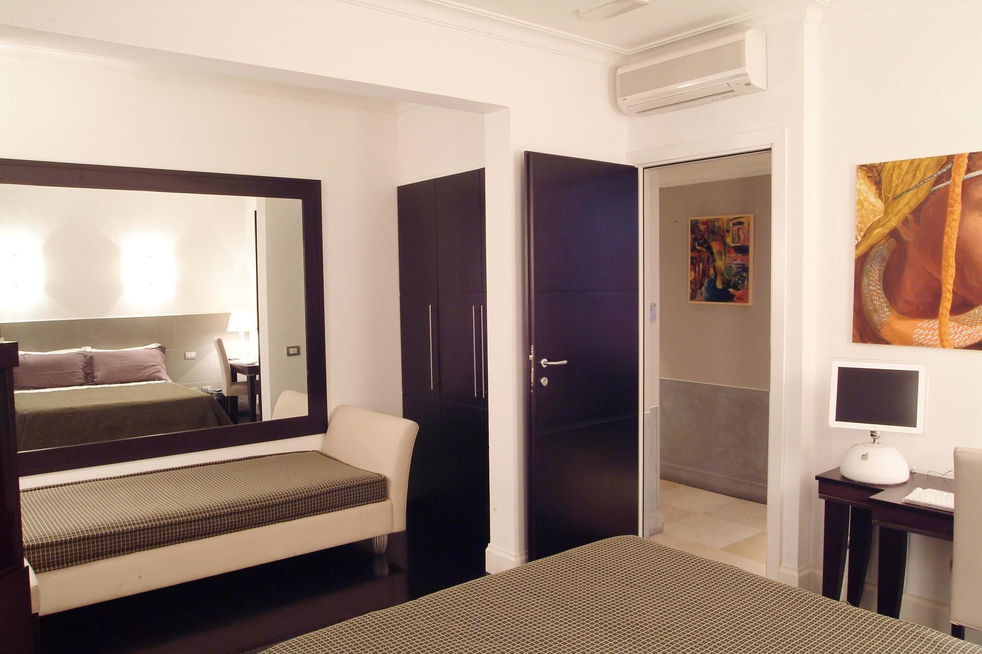 Gasthuis Residenza A -via Veneto Fashion -self Check-in 4*