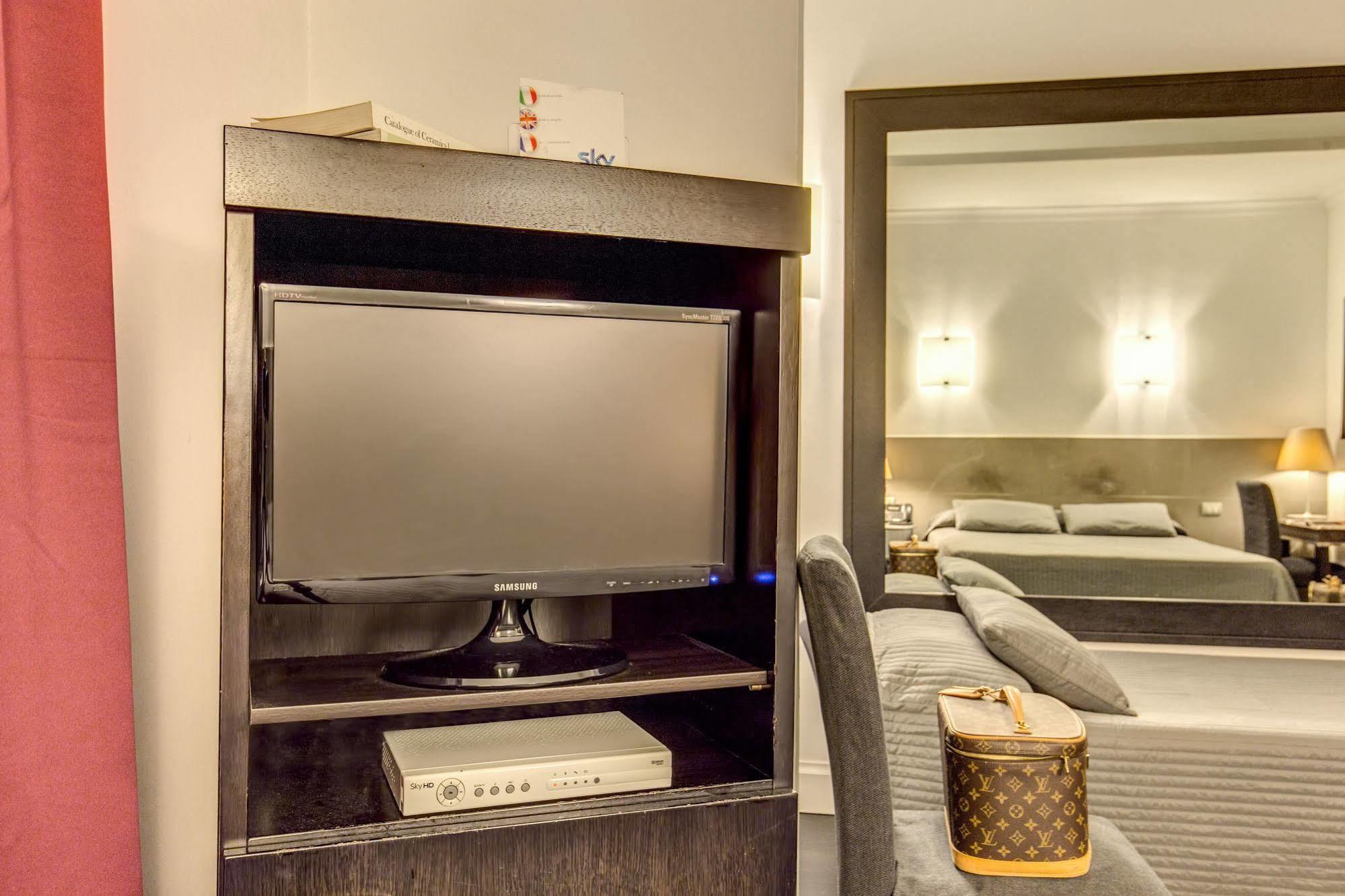 Maison d'hôtes Residenza A -via Veneto Fashion -self Check-in Rome